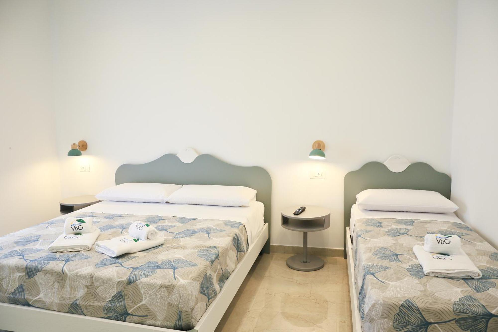 Villa Del Gaudio Rooms & Apartments Castellammare di Stabia Kültér fotó