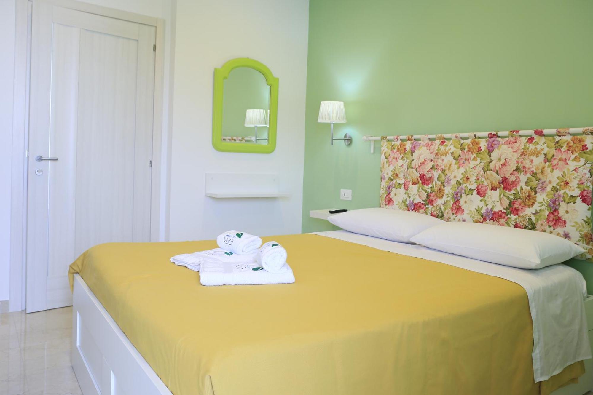 Villa Del Gaudio Rooms & Apartments Castellammare di Stabia Kültér fotó