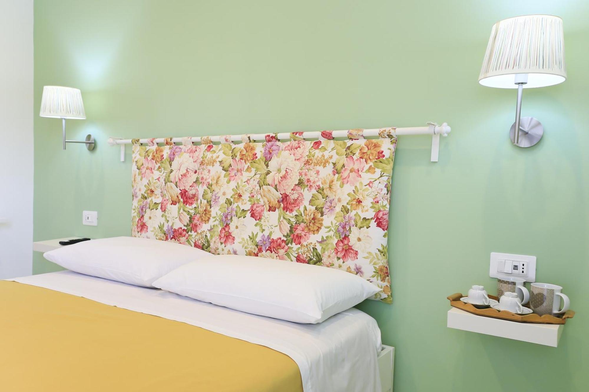 Villa Del Gaudio Rooms & Apartments Castellammare di Stabia Kültér fotó